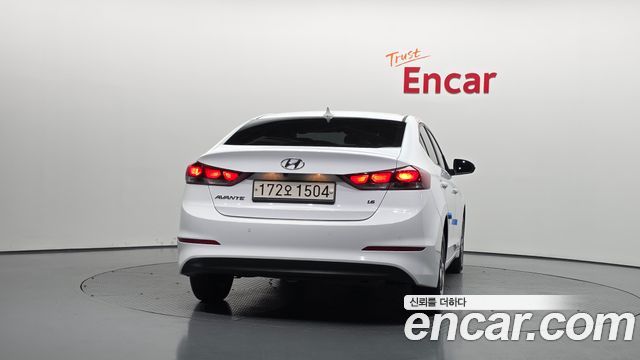Hyundai AVANTE из Кореи Encar