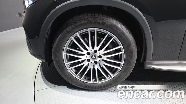 Mercedes-Benz GLC-Class GLC220 d 4MATIC — пробег 39 801 км — фото 5 из 5