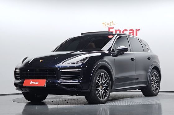 Porsche Cayenne 3.0 — пробег 75 412 км — фото 1 из 5
