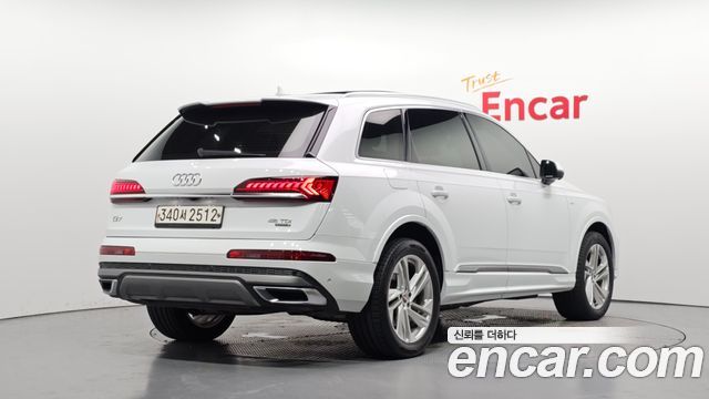 Audi Q7 45 TDI Quattro Premium — пробег 90 568 км — фото 2 из 5