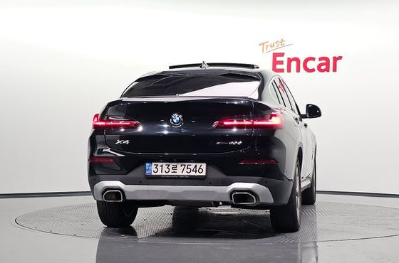 BMW X4 xDrive20d xLine — пробег 79 702 км — фото 4 из 5