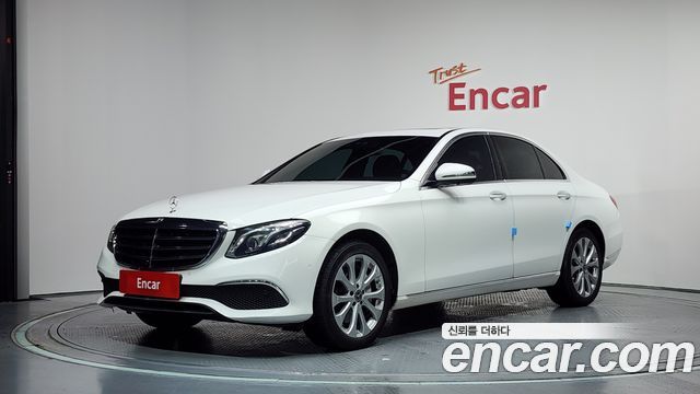 Mercedes-Benz E-Class из Кореи Encar