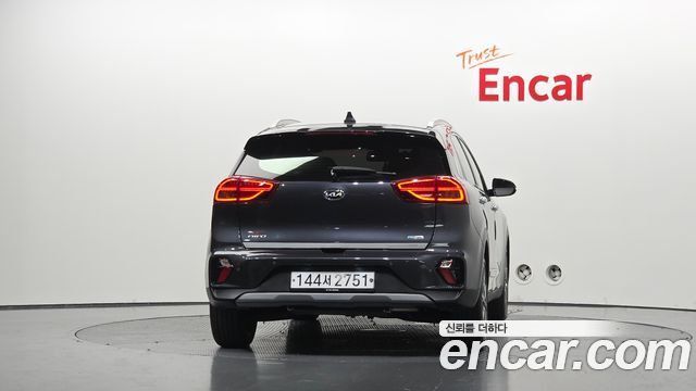 Kia Niro 1.6 HEV Noblesse Special — пробег 42 179 км — фото 4 из 5