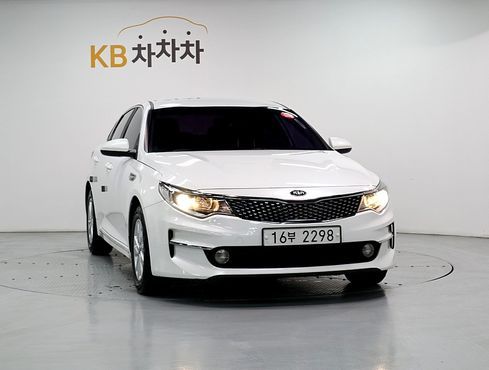 Kia K5 2.0 MX Luxury — пробег 144 766 км — фото 2 из 5
