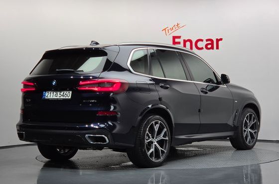 BMW X5 xDrive 45e M Sport — пробег 40 510 км — фото 2 из 5