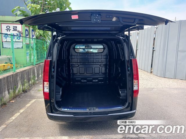 Hyundai Staria EV Cargo 5-Seater Modern — пробег 500 км — фото 5 из 5