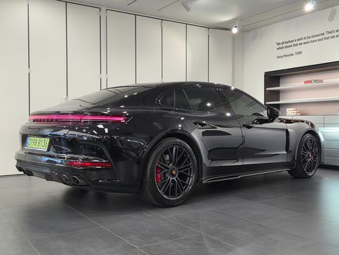 Porsche Panamera 4.0 GTS — пробег 9 585 км — фото 2 из 5