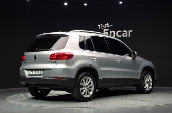 Volkswagen Tiguan 2.0 TDI Comfort 5N — пробег 210 674 км — фото 2 из 5
