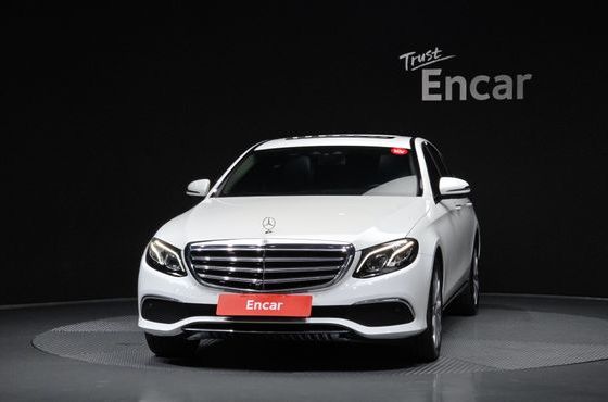 Mercedes-Benz E-Class E300 4MATIC Exclusive — пробег 110 780 км — фото 3 из 5