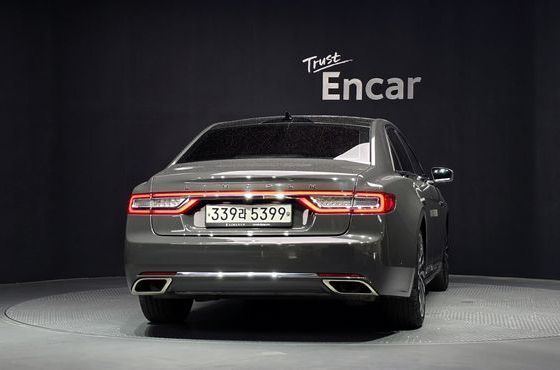 Lincoln Continental 3.0 Black Label AWD — пробег 100 832 км — фото 4 из 5