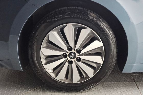 Hyundai Grandeur Premium — пробег 74 199 км — фото 5 из 5