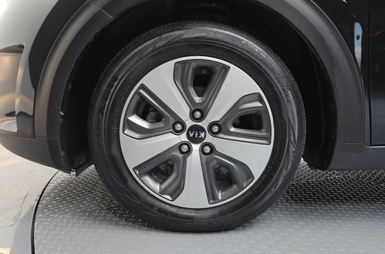 Kia Niro Prestige — пробег 67 947 км — фото 5 из 5