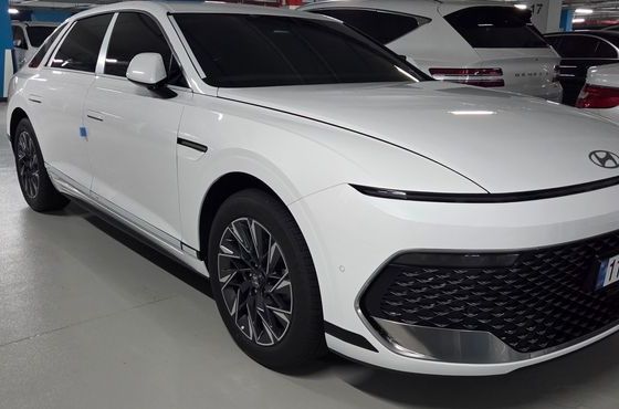 Hyundai Grandeur Premium — пробег 8 км — фото 3 из 5