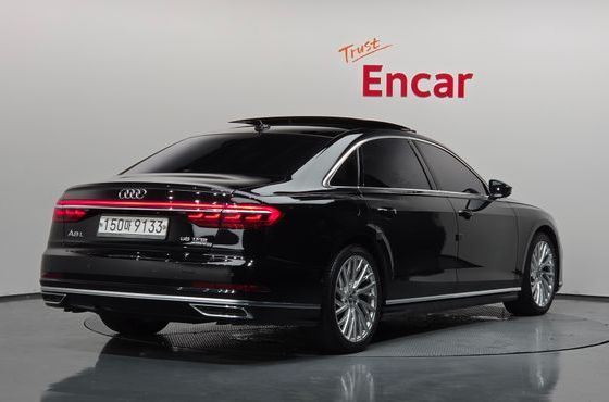 Audi A8 55 TFSI Quattro LWB — пробег 133 509 км — фото 2 из 5