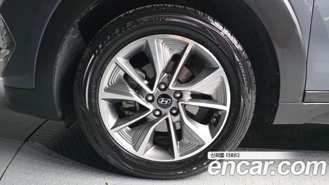 Hyundai Tucson из Кореи Encar