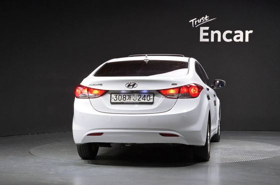 Hyundai AVANTE M16 GDI Smart — пробег 97 559 км — фото 4 из 5