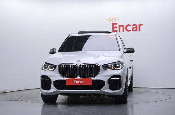 BMW X5 M50i — пробег 50 947 км — фото 3 из 5