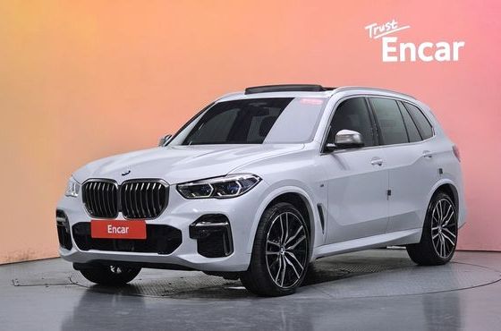 BMW X5 M50i — пробег 50 947 км — фото 1 из 5