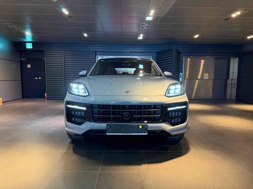 Porsche Cayenne 4.0 GTS Coupe — пробег 20 км — фото 1 из 5