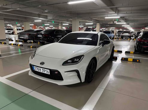 Toyota 86 2.4 Premium — пробег 10 км — фото 1 из 5