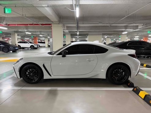 Toyota 86 2.4 Premium — пробег 10 км — фото 2 из 5