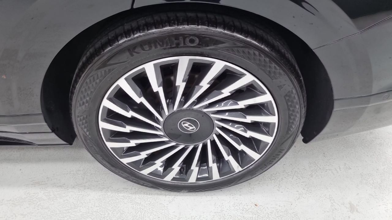 Hyundai Grandeur 2,5 Gasoline 2WD Calligraphy — пробег 38 000 км — фото 5 из 5