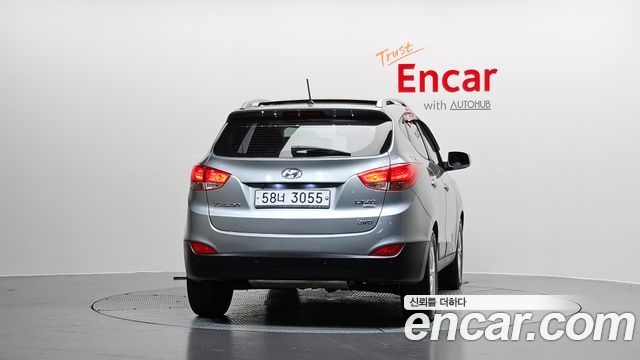 Hyundai Tucson Diesel 4WD LX20 Premier — пробег 234 741 км — фото 4 из 5