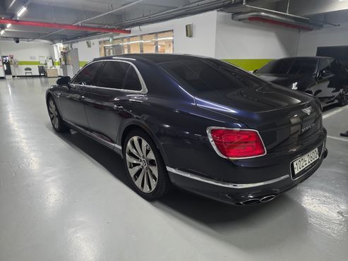 Bentley Flying Spur 4.0 — пробег 77 746 км — фото 2 из 5