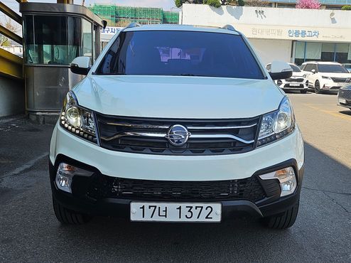 Ssangyong KORANDO 2.2 RX 4WD High DLX — пробег 127 000 км — фото 3 из 5