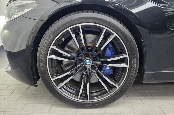 BMW M5 M5 Sedan — пробег 116 715 км — фото 5 из 5