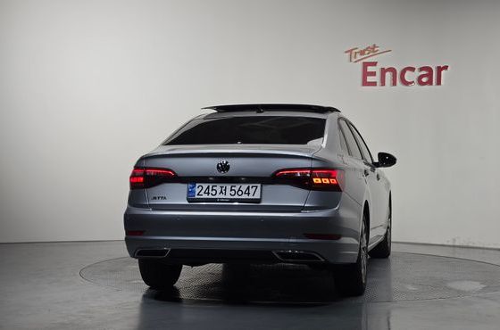 Volkswagen Jetta 1.4 TSI Prestige — пробег 40 645 км — фото 4 из 5