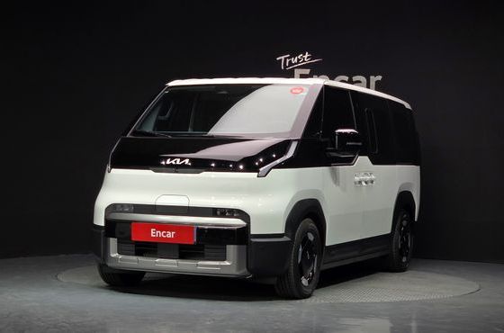 Kia PV5 Passenger 5 Seater Plus — пробег 2 421 км — фото 1 из 5