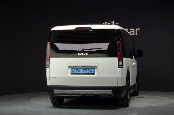 Kia PV5 Passenger 5 Seater Plus — пробег 2 421 км — фото 4 из 5