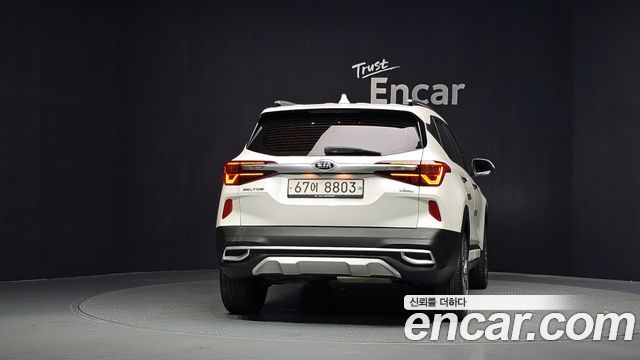 Kia Seltos из Кореи Encar