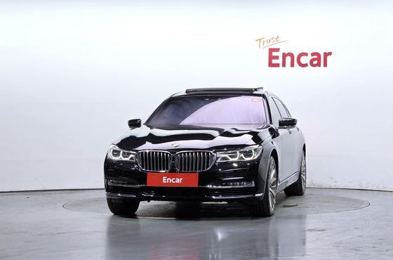 BMW 7-Series 750Li xDrive — пробег 145 124 км — фото 3 из 5