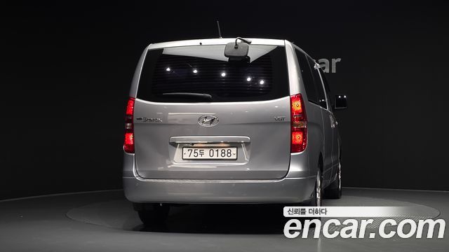 Hyundai Starex Wagon 11-Seater Smart — пробег 68 094 км — фото 4 из 5