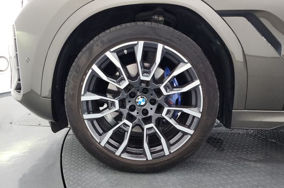 BMW X6 xDrive40i M Sport — пробег 40 296 км — фото 5 из 5