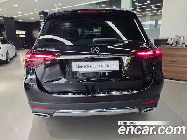Mercedes-Benz GLE-Class GLE350 4MATIC — пробег 17 440 км — фото 4 из 5