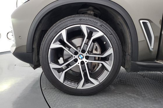 BMW X5 xDrive 30d xLine — пробег 46 043 км — фото 5 из 5