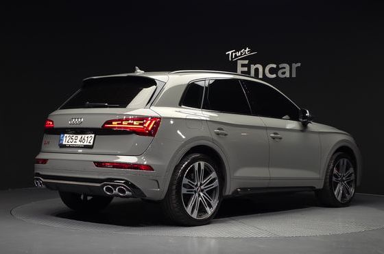 Audi SQ5 3.0 TFSI Quattro — пробег 107 860 км — фото 2 из 5