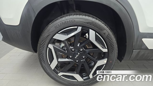 Kia Seltos из Кореи Encar