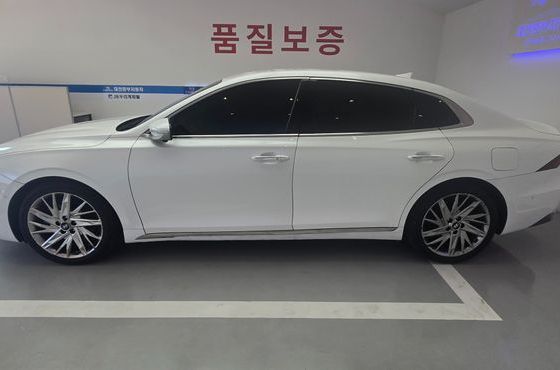 Hyundai Grandeur 3.3 Calligraphy — пробег 154 000 км — фото 2 из 5