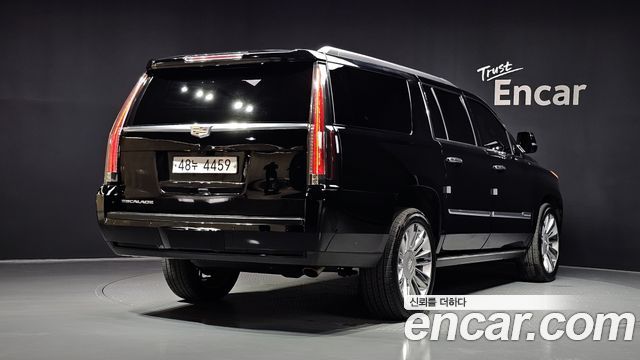 Cadillac Escalade 6.2 ESV 4th — пробег 218 507 км — фото 2 из 5