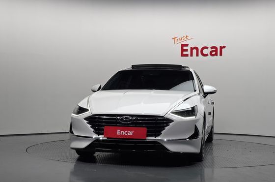 Hyundai Sonata 2.0 Premium Family — пробег 33 262 км — фото 3 из 5