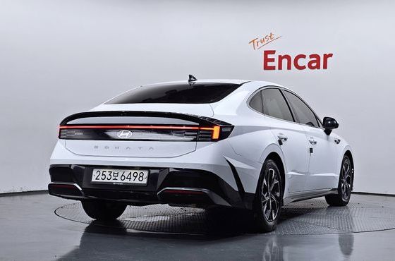 Hyundai Sonata 2.0 Premium — пробег 75 996 км — фото 2 из 5