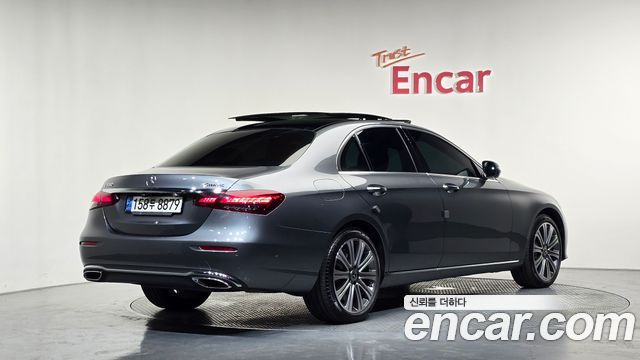 Mercedes-Benz E-Class из Кореи Encar