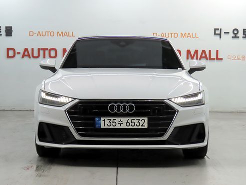 Audi A7 55 TFSI Quattro Premium — пробег 104 327 км — фото 2 из 5