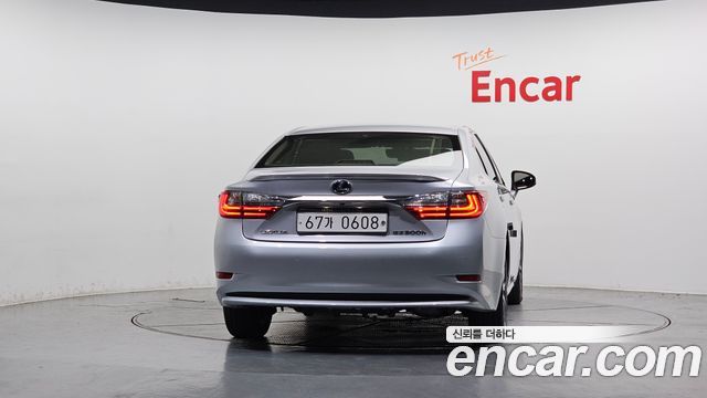 Lexus ES из Кореи Encar