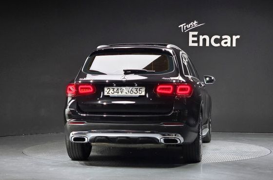 Mercedes-Benz GLC-Class GLC300 4MATIC — пробег 94 110 км — фото 4 из 5