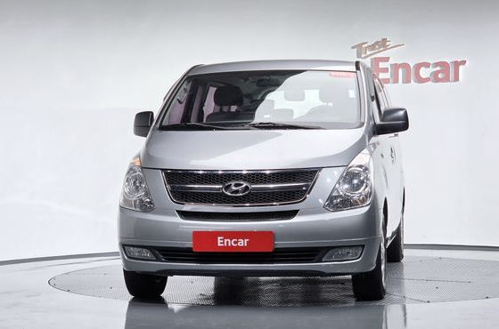 Hyundai Starex 12-Seater Wagon CVX Luxury — пробег 168 701 км — фото 3 из 5
